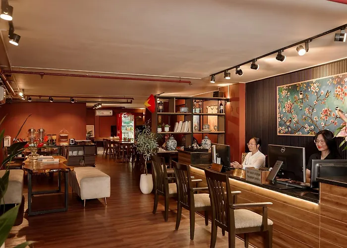 Asian Ruby Hotel & Spa - 122F Bui Thi Xuan Street