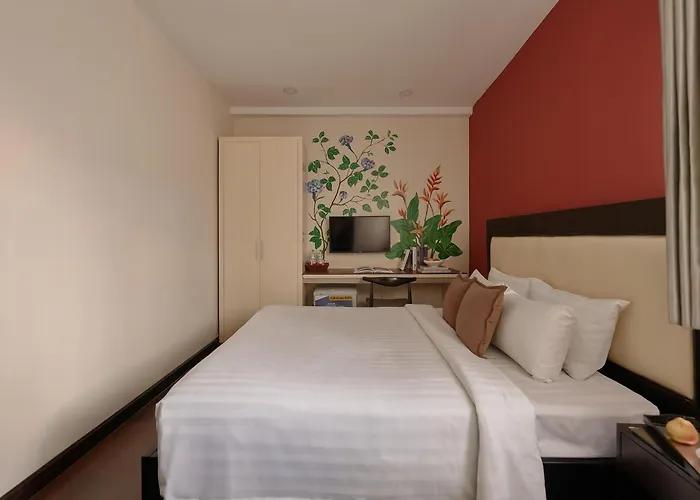 Asian Ruby Hotel & Spa - 122F Bui Thi Xuan Street